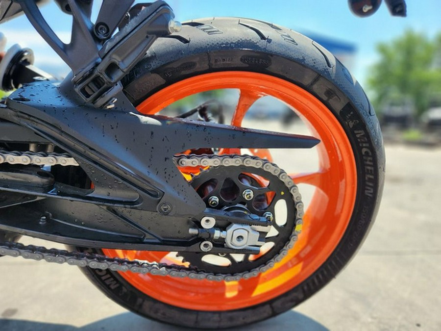 2024 KTM 390 Duke