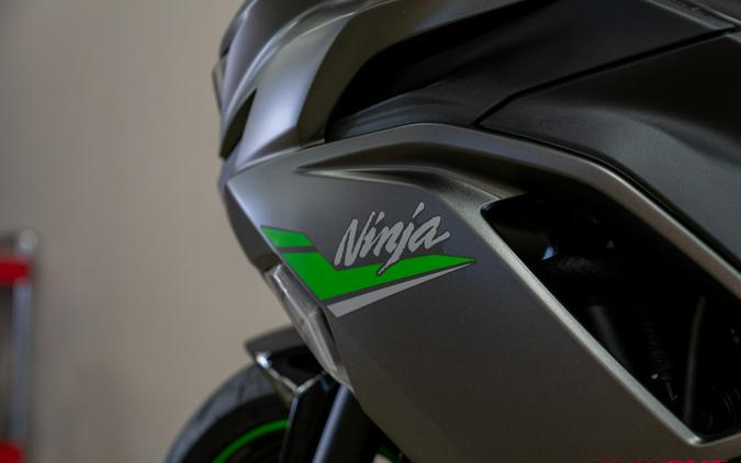 2025 Kawasaki NINJA 650