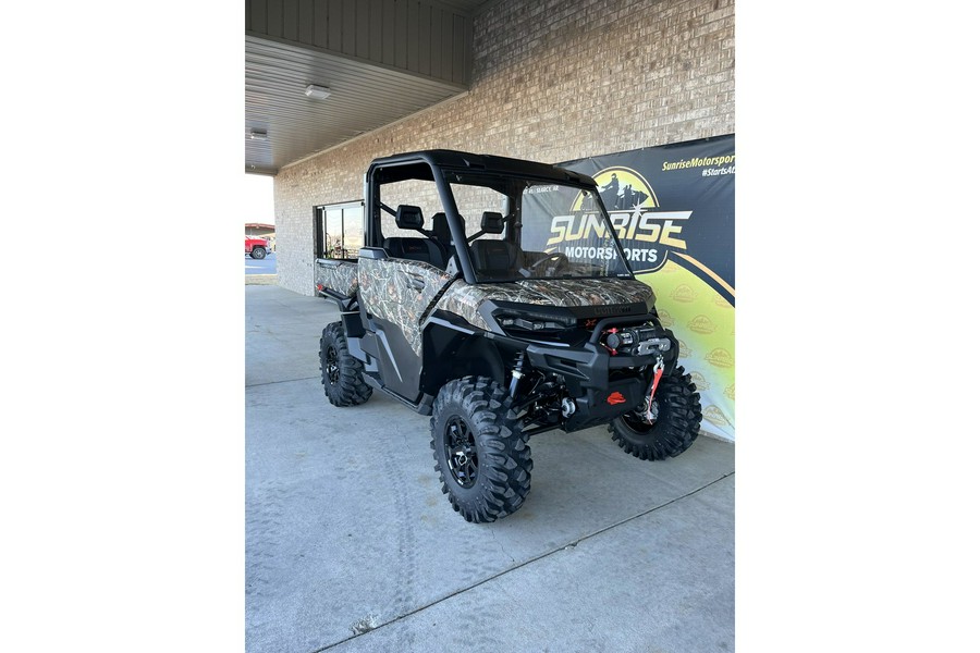 2026 Can-Am Defender X mr with Half Doors HD11