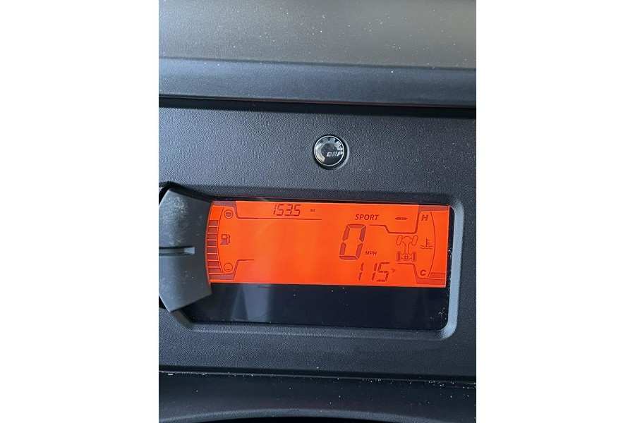 2026 Can-Am Defender X mr with Half Doors HD11