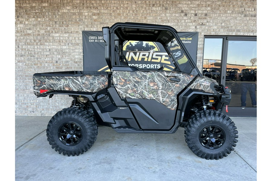 2026 Can-Am Defender X mr with Half Doors HD11