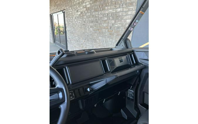 2026 Can-Am Defender X mr with Half Doors HD11