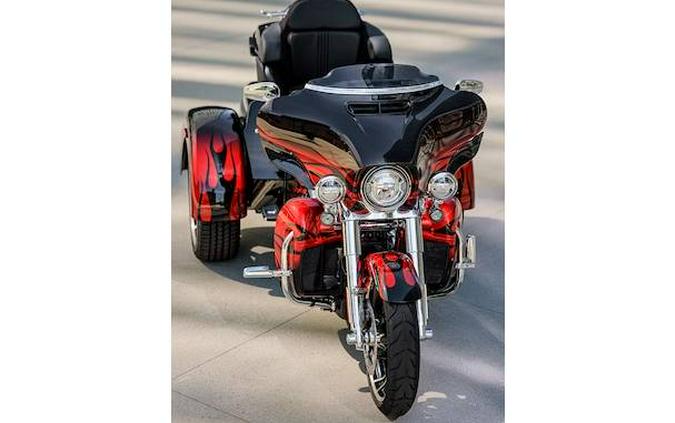 2022 Harley-Davidson® CVO TRI GLIDE