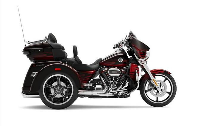 2022 Harley-Davidson® CVO TRI GLIDE
