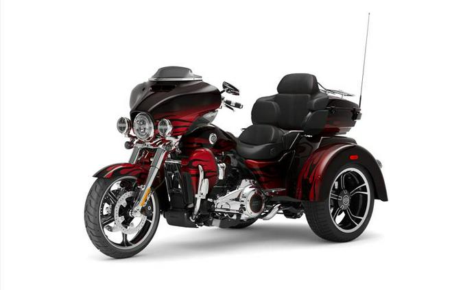 2022 Harley-Davidson® CVO TRI GLIDE