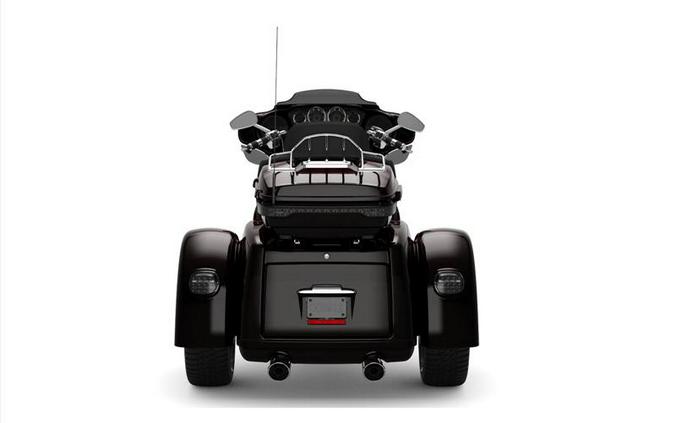 2022 Harley-Davidson® CVO TRI GLIDE
