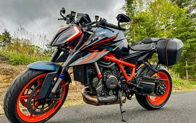 2022 KTM 1290 Super Duke R EVO