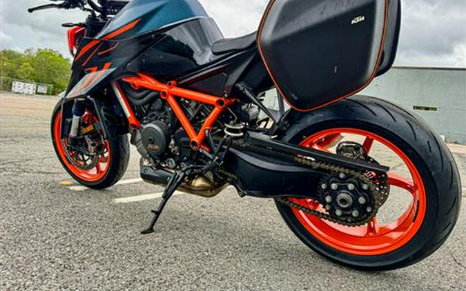 2022 KTM 1290 Super Duke R EVO