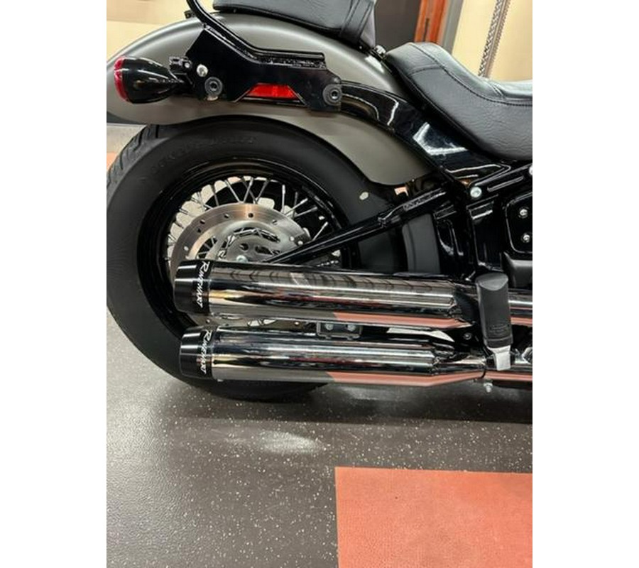 2018 Harley-Davidson® FLSL - Softail® Softail Slim®