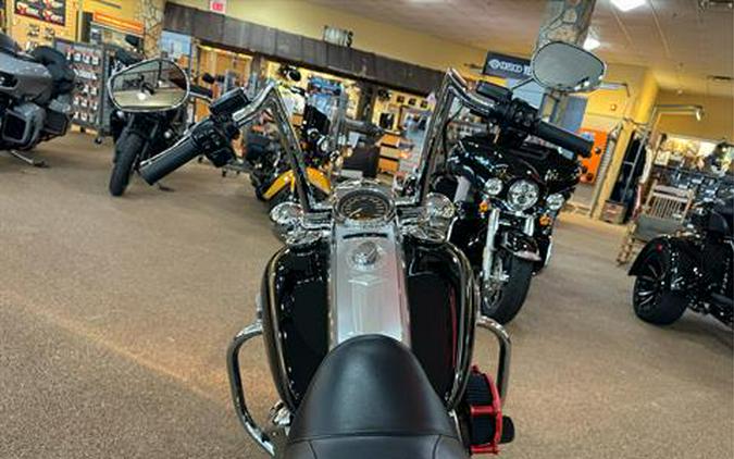 2017 Harley-Davidson Road King®