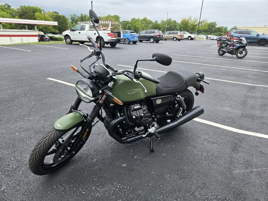 2024 Moto Guzzi V7 Stone