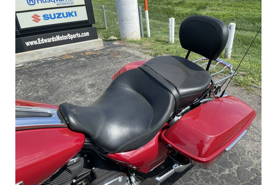 2021 Harley-Davidson® Street Glide Base