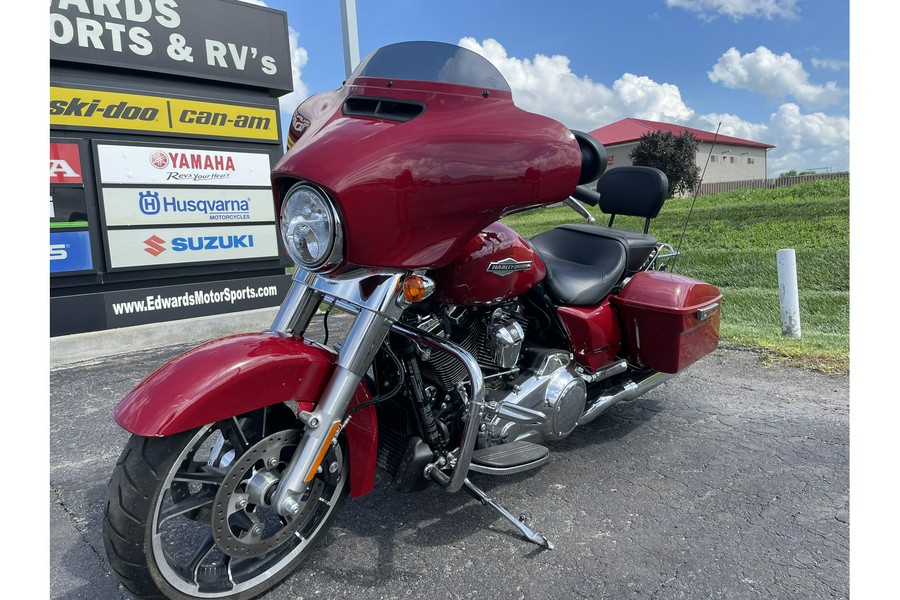 2021 Harley-Davidson® Street Glide Base