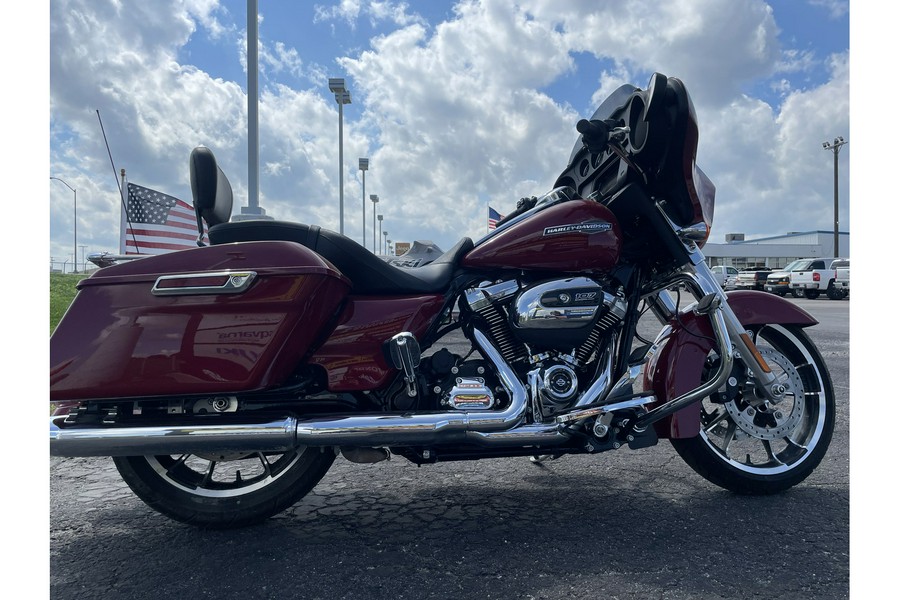 2021 Harley-Davidson® Street Glide Base