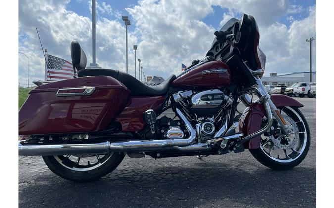 2021 Harley-Davidson® Street Glide Base