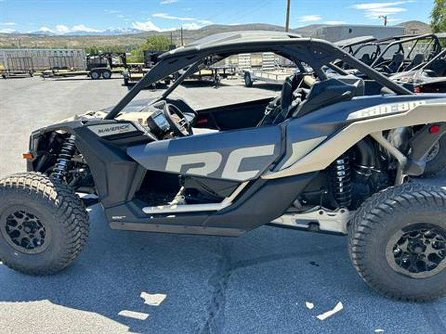 2023 Can-Am Maverick X3 X RC Turbo RR 64