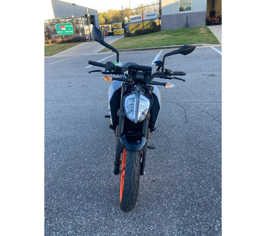 2022 KTM 390 Duke