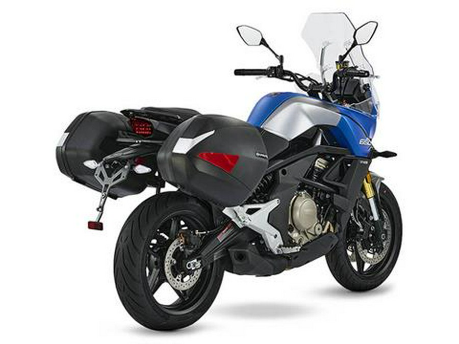 2023 CFMOTO 650 Adventura