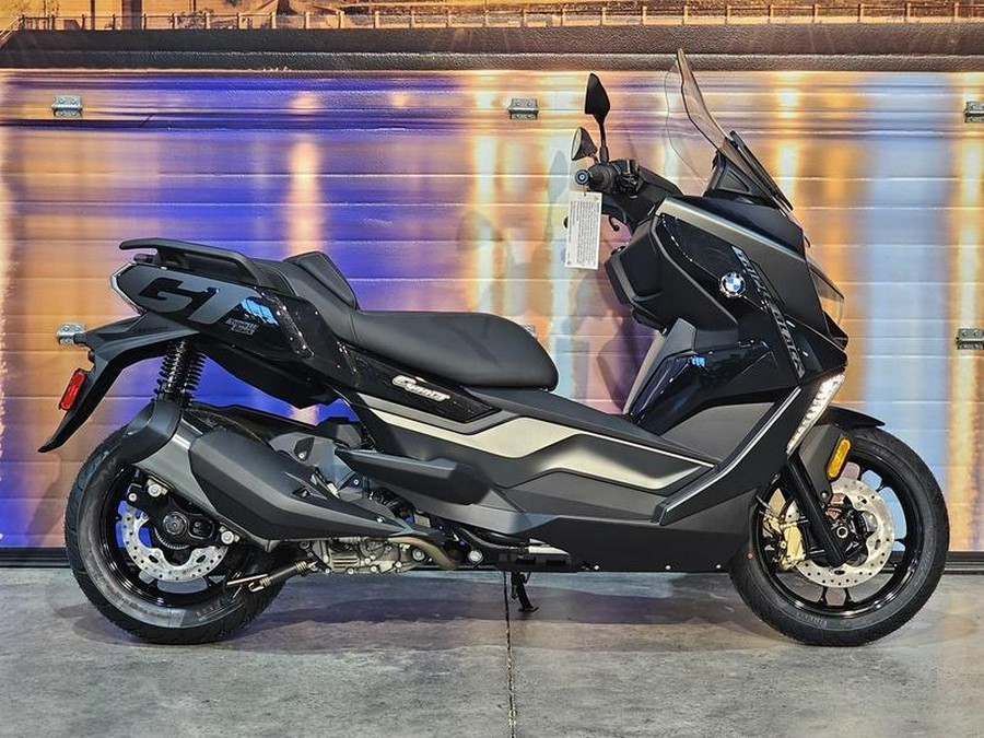 2024 BMW C 400 GT Triple Black