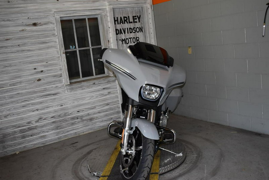 2025 Harley-Davidson® FLHX - Street Glide®