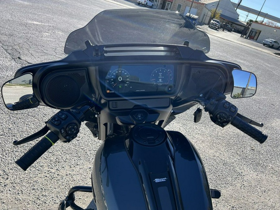 2025 Harley-Davidson FLHX - Street Glide