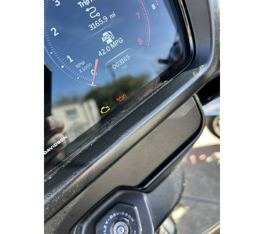 2025 Harley-Davidson FLHX - Street Glide