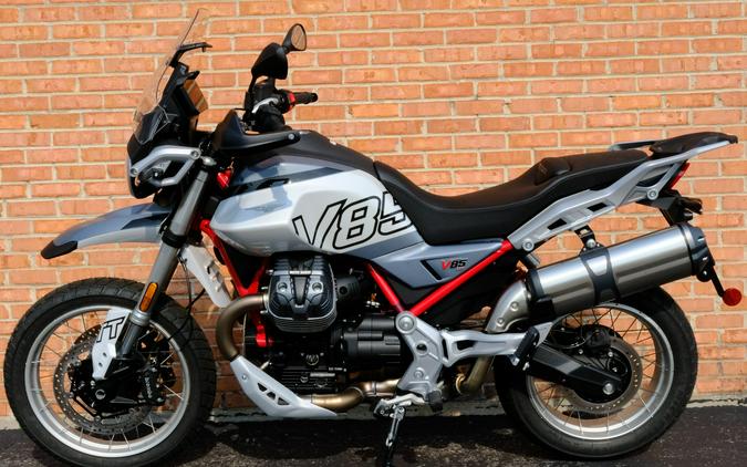 2025 Moto Guzzi V85 TT
