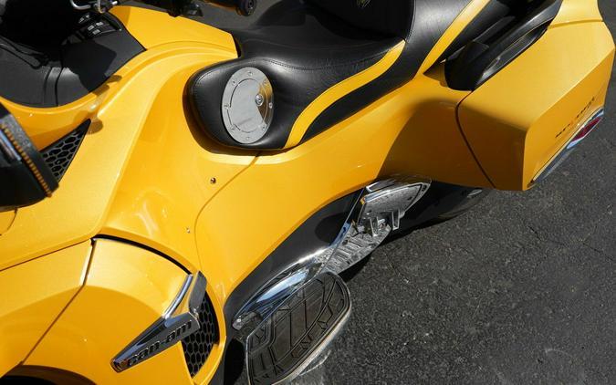 2015 Can-Am Spyder RT Limited 6 Speed semi-Automatic (SE6)