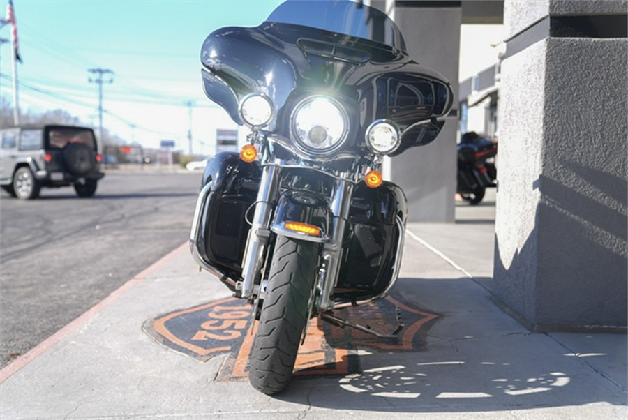 2018 Harley-Davidson Touring Ultra Limited Low