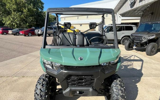 2025 Can-Am Defender HD9 Compass Green
