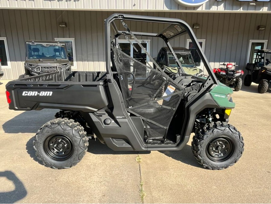 2025 Can-Am Defender HD9 Compass Green