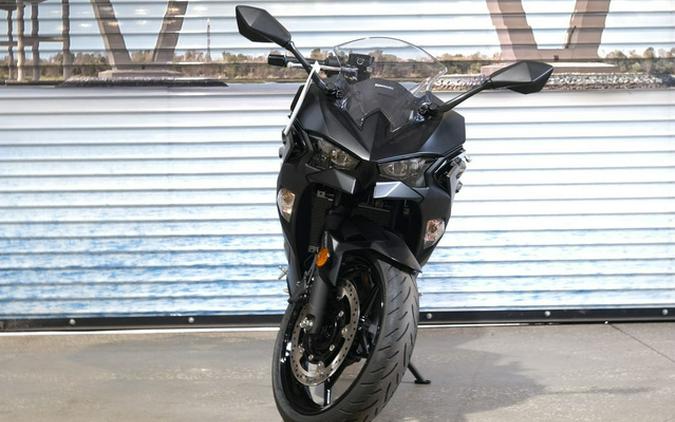 2026 Kawasaki Ninja 500 ABS Metallic Flat Spark Black