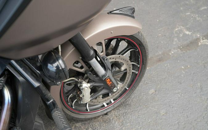 2021 Indian Motorcycle Challenger Dark Horse Bronze Smoke