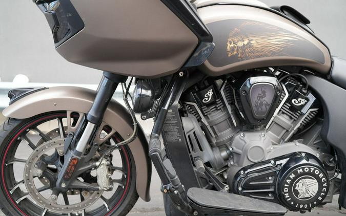 2021 Indian Motorcycle Challenger Dark Horse Bronze Smoke