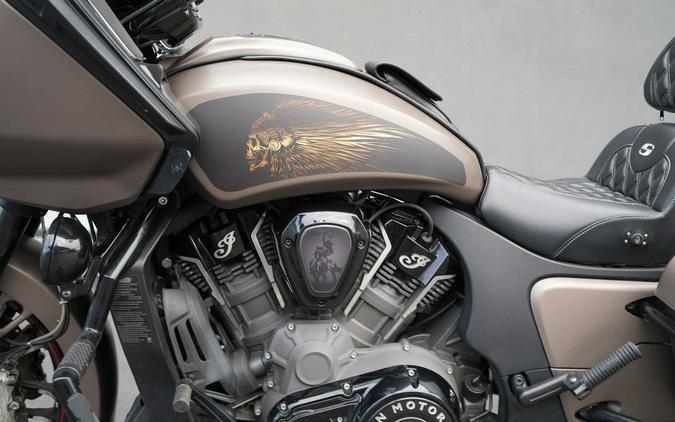 2021 Indian Motorcycle Challenger Dark Horse Bronze Smoke