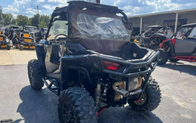 2016 Polaris RZR S 1000 EPS