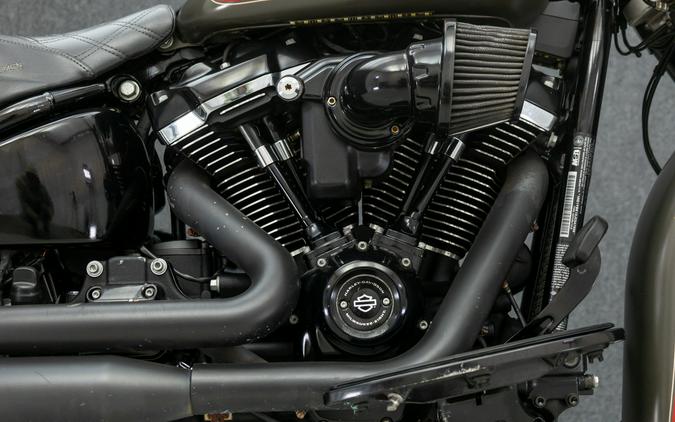 2018 HARLEY DAVIDSON FLHCS HERITAGE CLASSIC 114 W/ABS