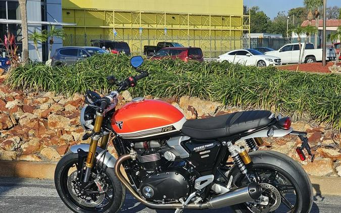 2025 Triumph Speed Twin 1200 RS Baja Orange/Sapphire Black RS