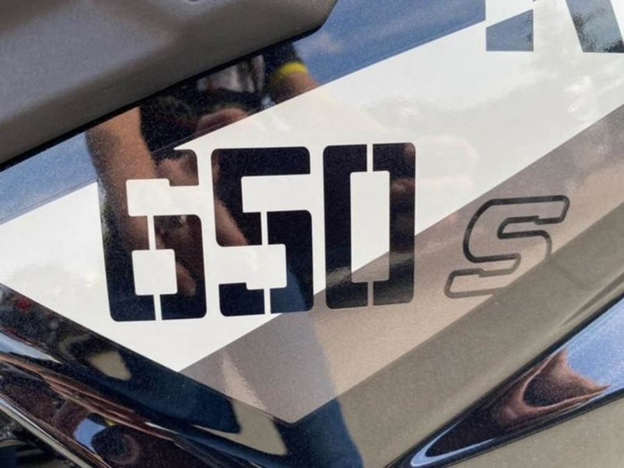 2026 Kawasaki KLR®650 S