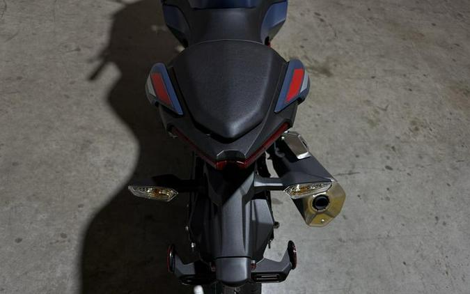 2026 Kawasaki Ninja® 500 ABS Metallic Matte Twilight Blue