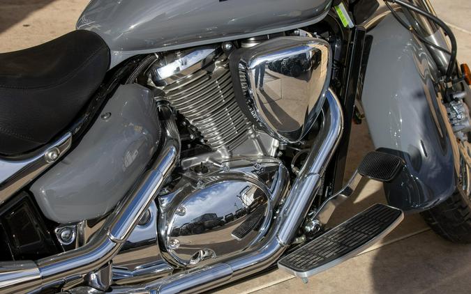 2025 SUZUKI BOULEVARD C50