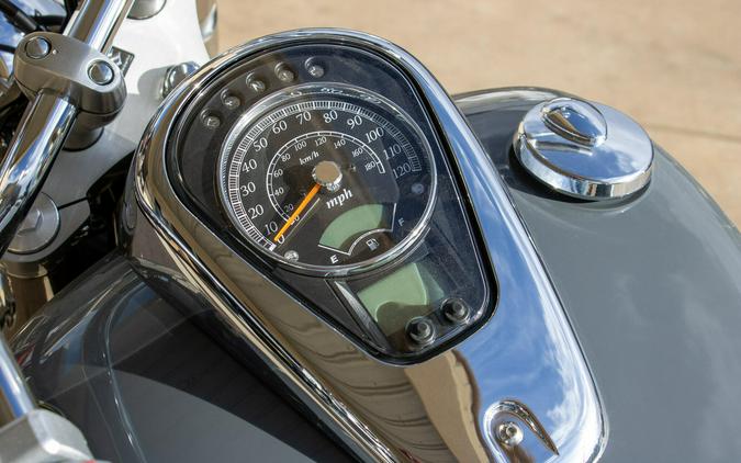 2025 SUZUKI BOULEVARD C50