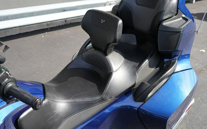2016 Can-Am Spyder RT-S 6-Speed Semi-Automatic (SE6)