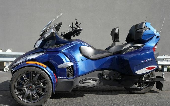 2016 Can-Am Spyder RT-S 6-Speed Semi-Automatic (SE6)