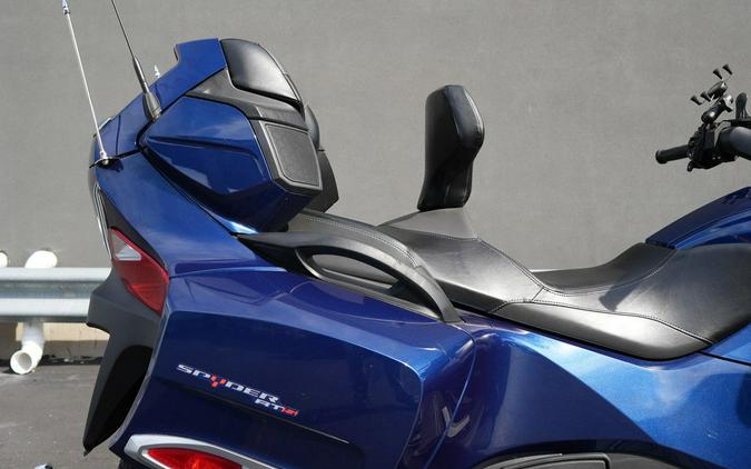 2016 Can-Am Spyder RT-S 6-Speed Semi-Automatic (SE6)