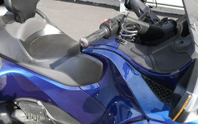 2016 Can-Am Spyder RT-S 6-Speed Semi-Automatic (SE6)
