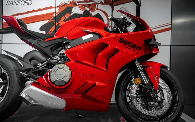 2024 Ducati Panigale V4 Red