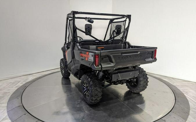 2023 Honda Pioneer 1000 Trail