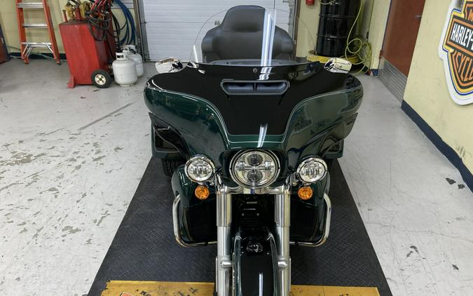 2024 Harley-Davidson Tri Glide Ultra Alpine Green / Vivid Black