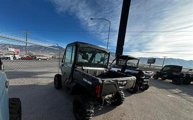 2026 Can-Am Defender DPS CAB